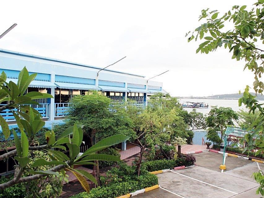 Bai Bua Beach Resort Chonburi Buitenkant foto